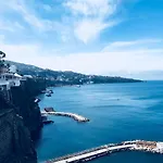 Casa Mami - Luxury Apartment And Pool - Sorrento